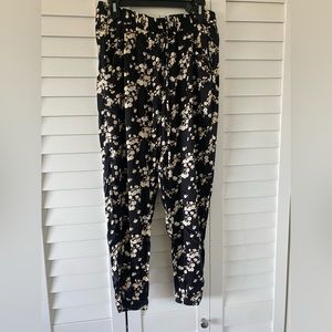 Zara, silk, daisy pants, size M